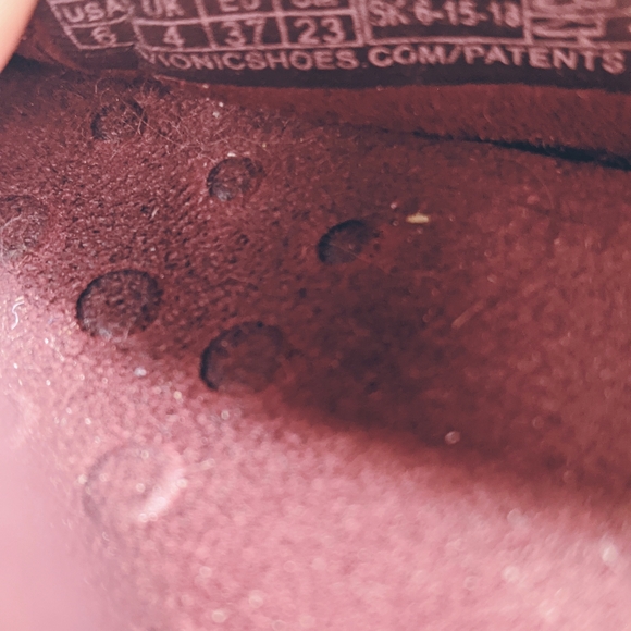 Vionic deep red suede slides clogs - Picture 4 of 4